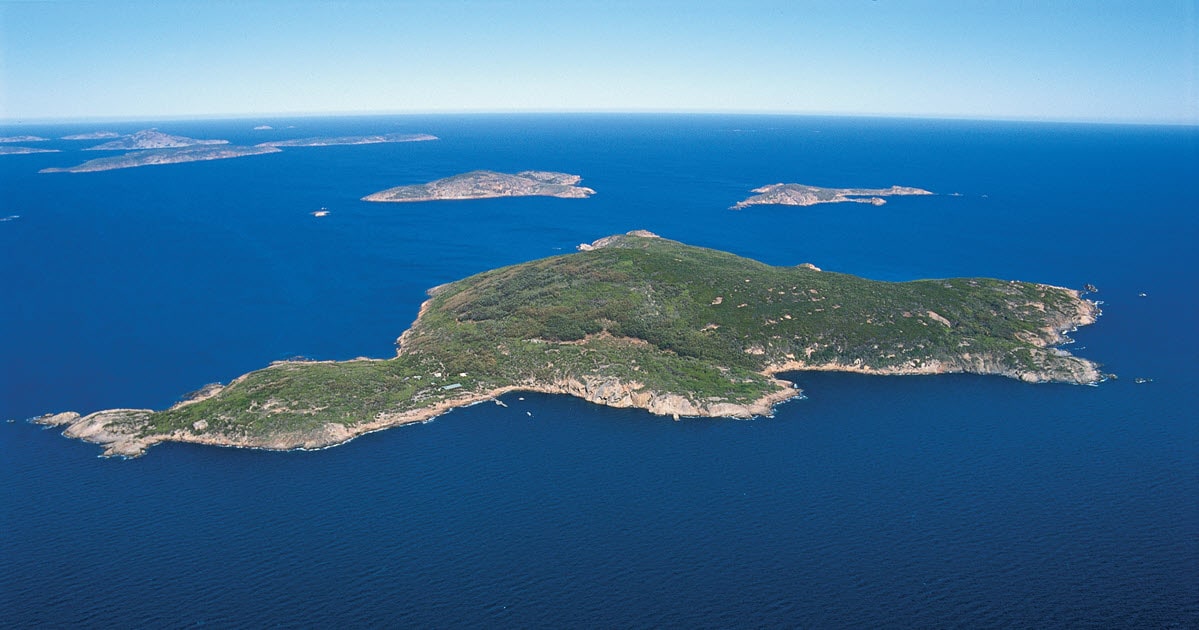 & Things to Do at Woody Island Esperance WA